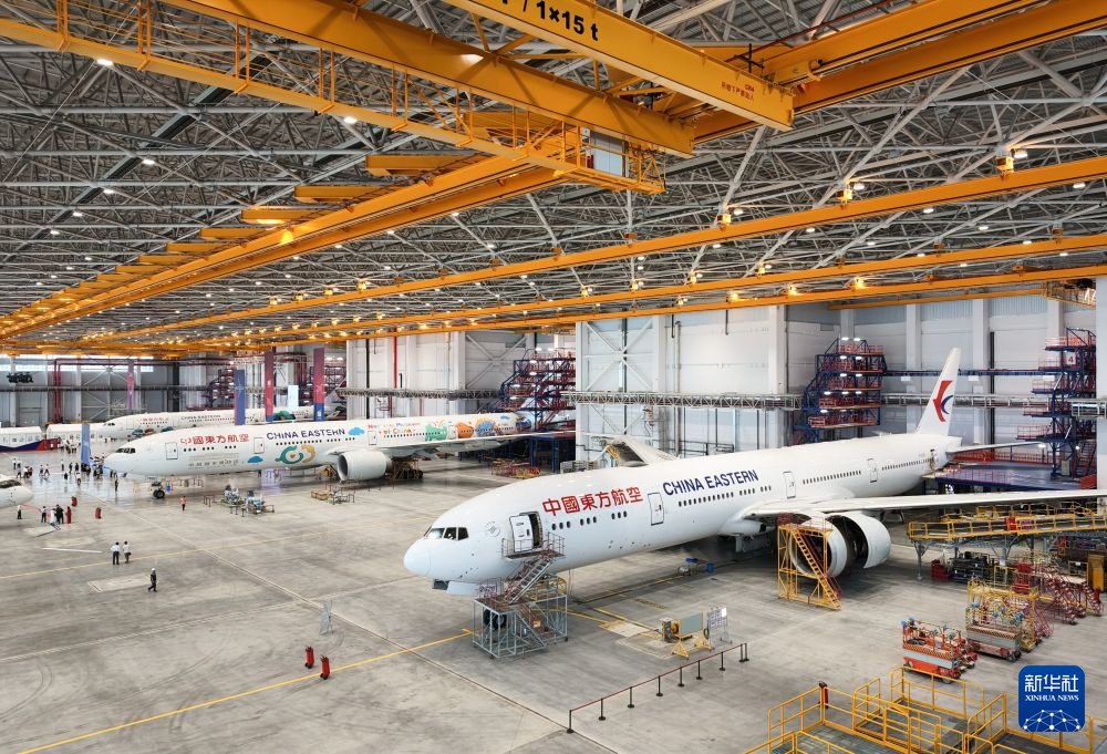 Trung Quốc đưa vào vận hành xưởng bảo dưỡng máy bay thân rộng lớn nhất châu Á